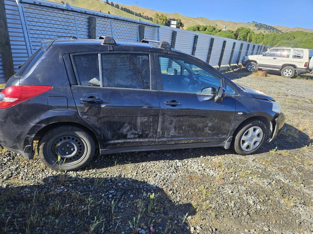 Photo '7' of Nissan Tiida Photo '7' of Nissan Tiida