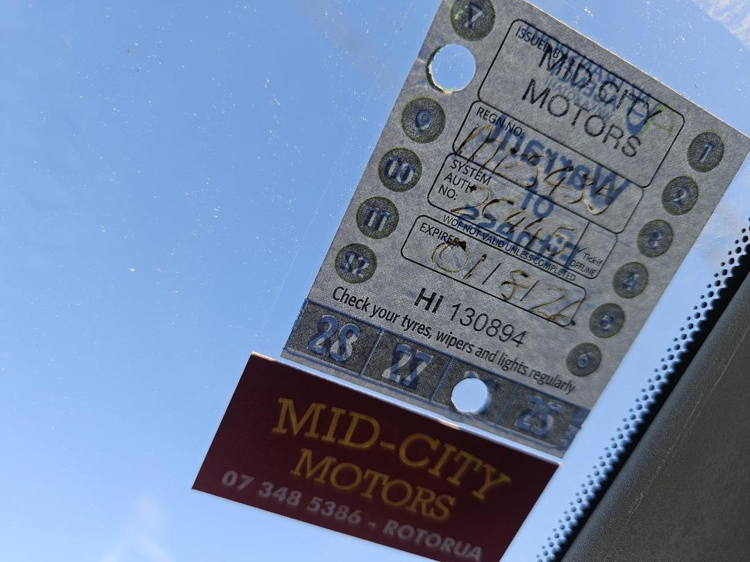 Photo '11' of Nissan Tiida Photo '11' of Nissan Tiida