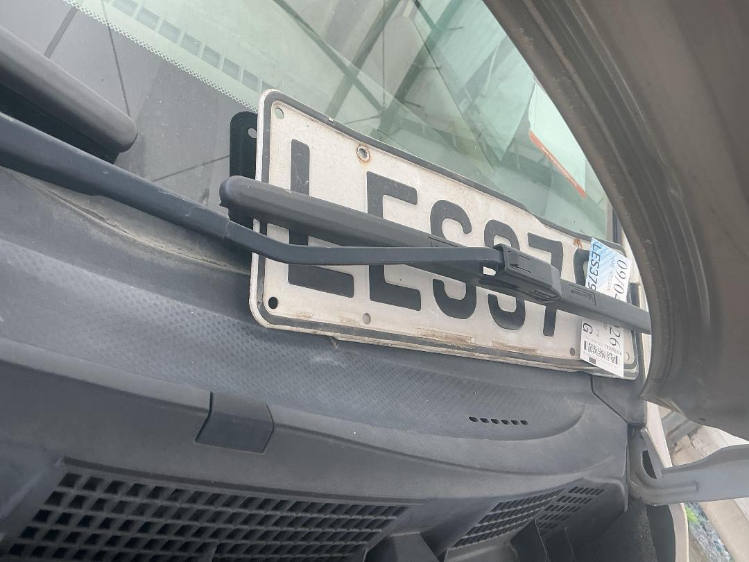 Photo '25' of Nissan Tiida 1500 Photo '25' of Nissan Tiida 1500