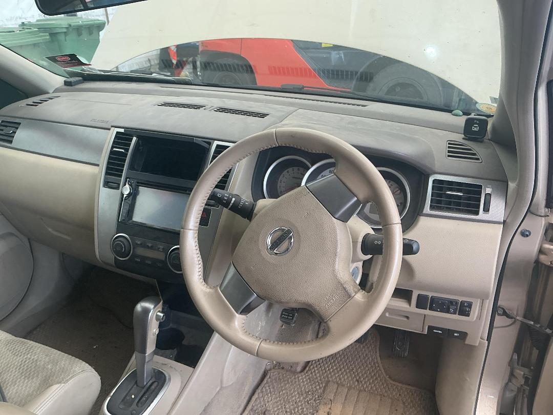 Photo '22' of Nissan Tiida 1500 Photo '22' of Nissan Tiida 1500