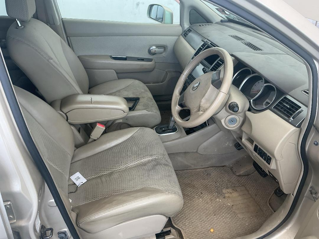 Photo '20' of Nissan Tiida 1500 Photo '20' of Nissan Tiida 1500