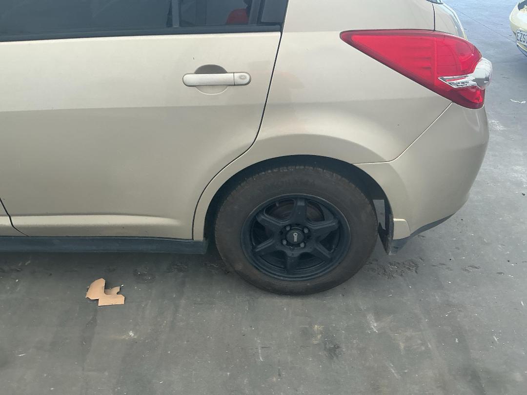 Photo '10' of Nissan Tiida 1500 Photo '10' of Nissan Tiida 1500