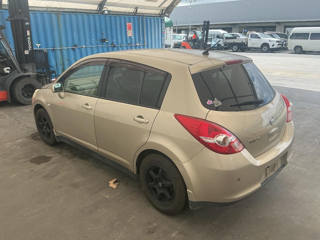 Photo '9' of Nissan Tiida 1500 Photo '9' of Nissan Tiida 1500