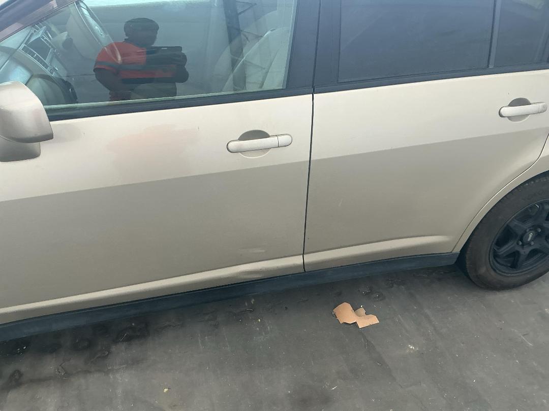 Photo '8' of Nissan Tiida 1500 Photo '8' of Nissan Tiida 1500