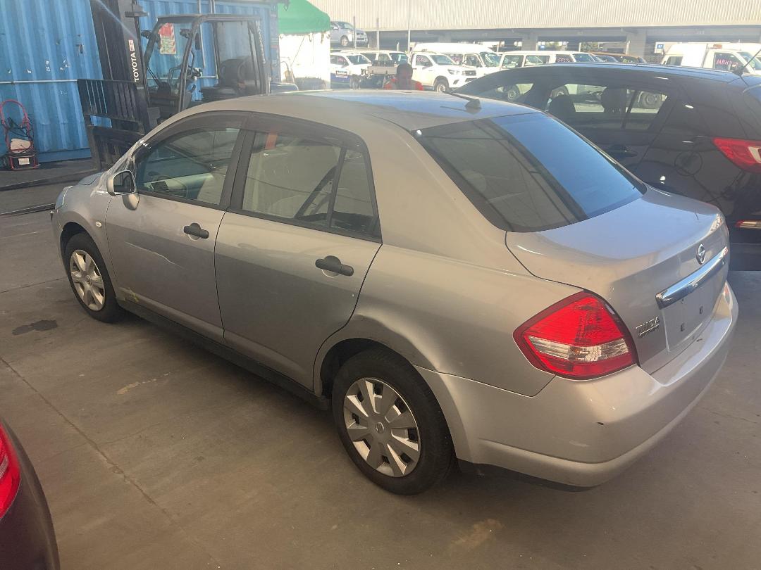 Photo '11' of Nissan Tiida Latio