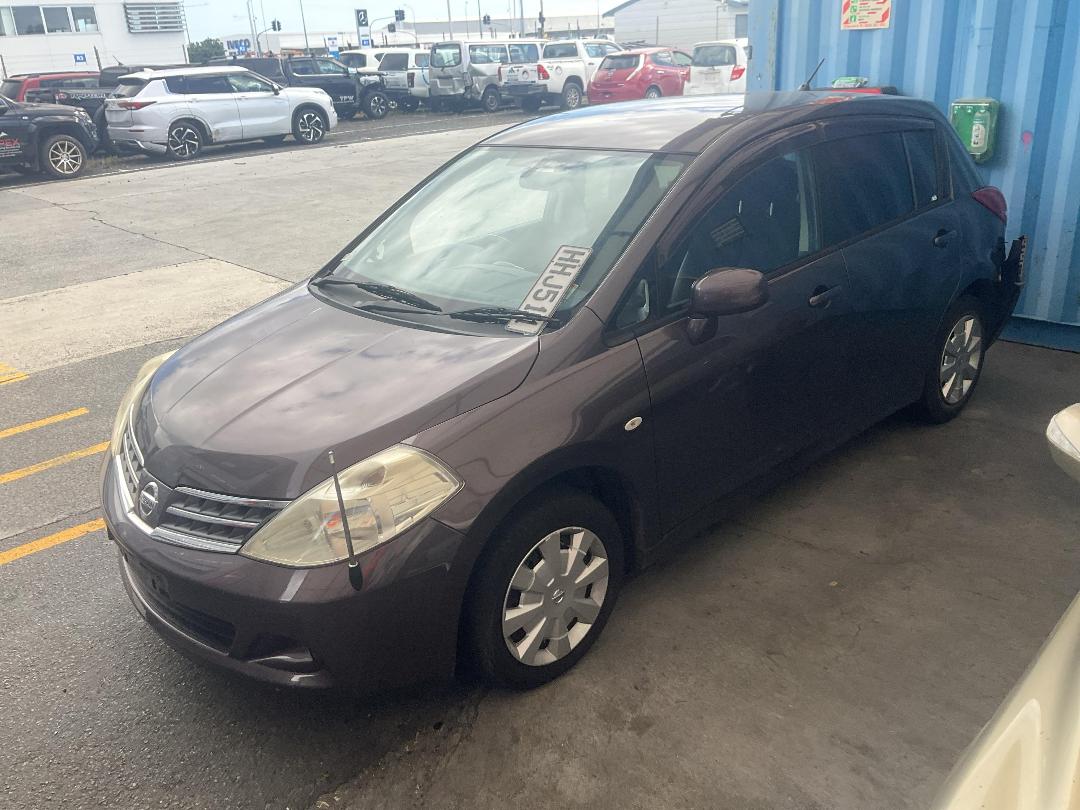 Photo '7' of Nissan Tiida