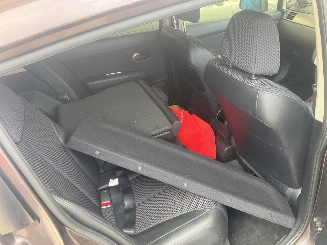 Photo '23' of Nissan Tiida