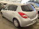 Thumbnail '6' of Nissan Tiida Axis