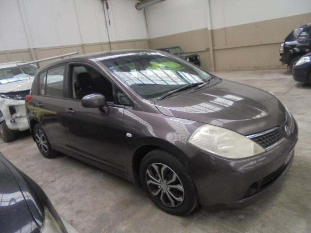 Photo '2' of Nissan Tiida ST Photo '2' of Nissan Tiida ST