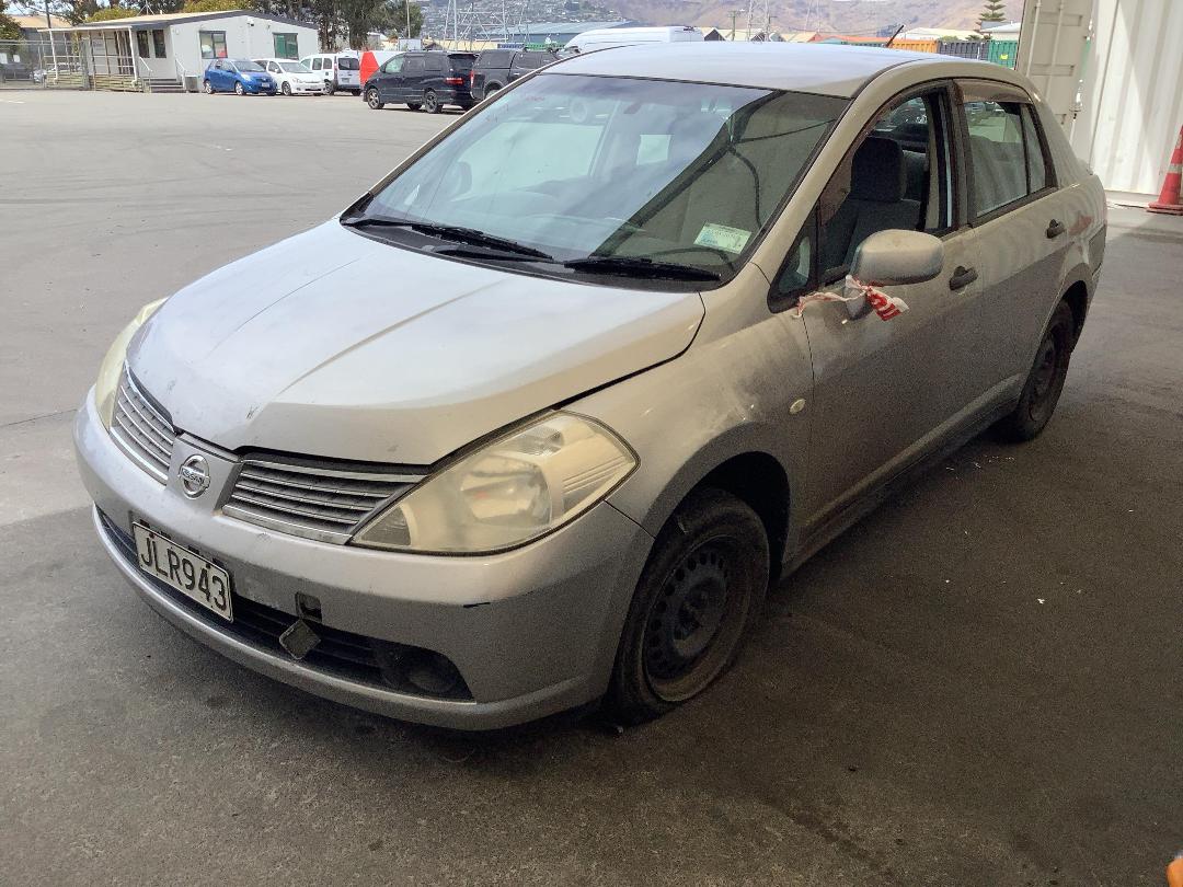 Photo '3' of Nissan Tiida Latio