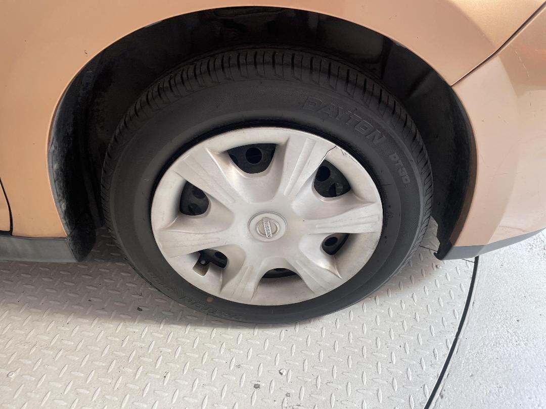 Photo '9' of Nissan Tiida