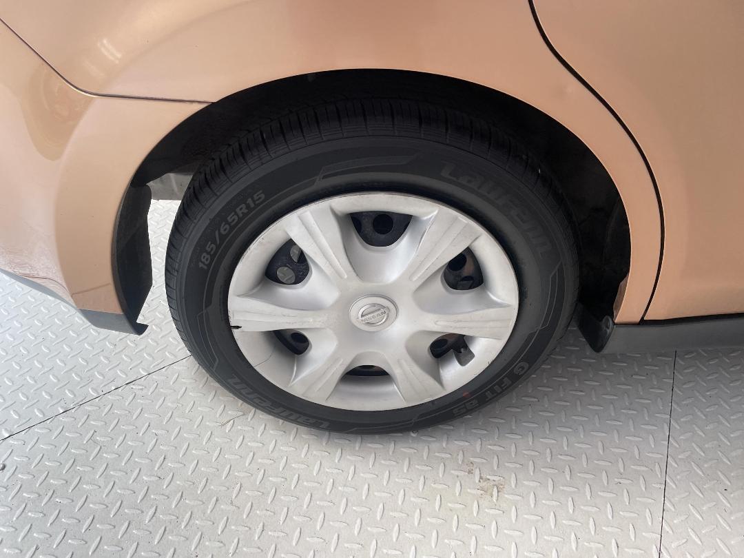 Photo '12' of Nissan Tiida