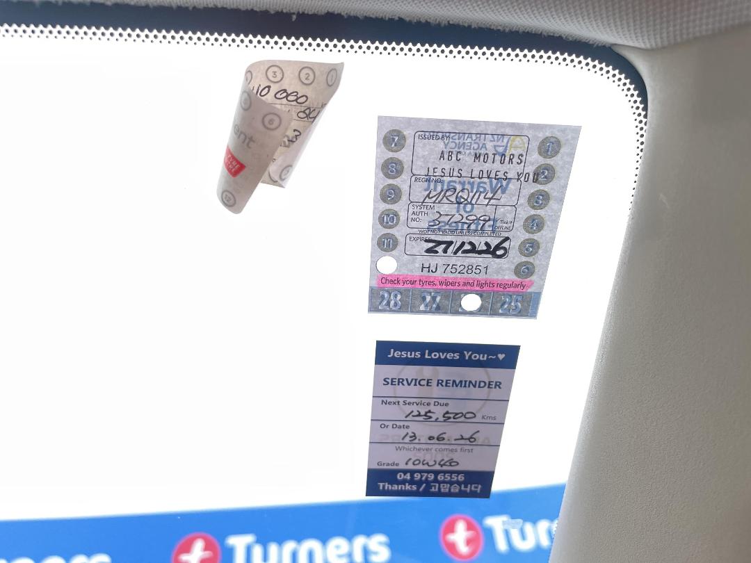 Photo '29' of Nissan Tiida