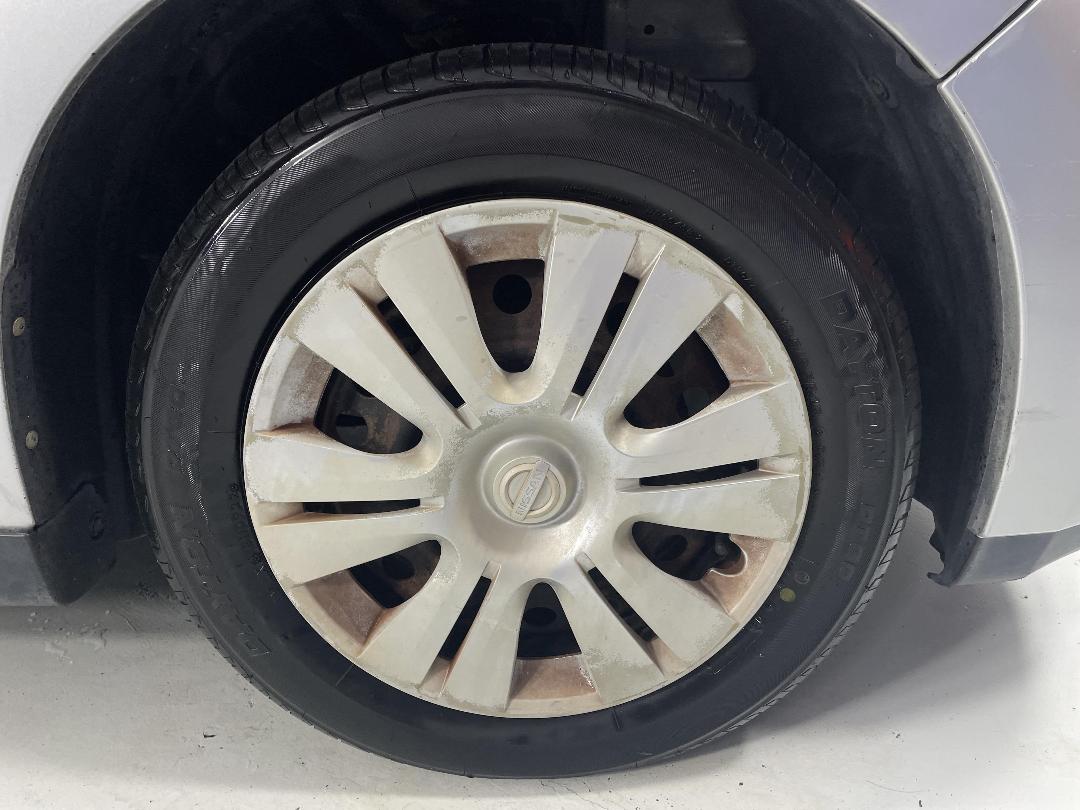 Photo '9' of Nissan Tiida Photo '9' of Nissan Tiida