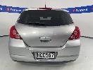 Thumbnail '6' of Nissan Tiida