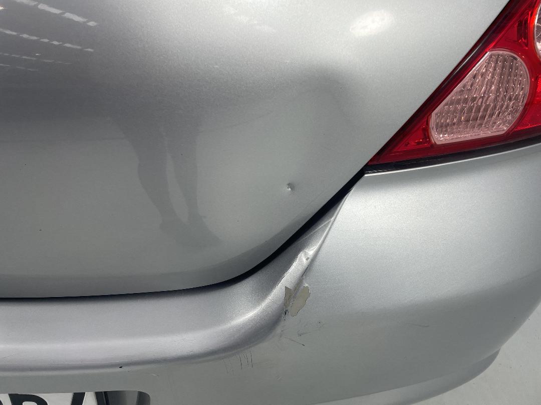 Photo '29' of Nissan Tiida Photo '29' of Nissan Tiida