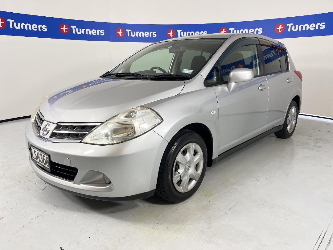 Photo '4' of Nissan Tiida