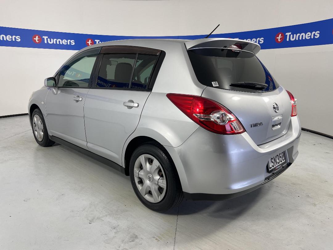 Photo '5' of Nissan Tiida