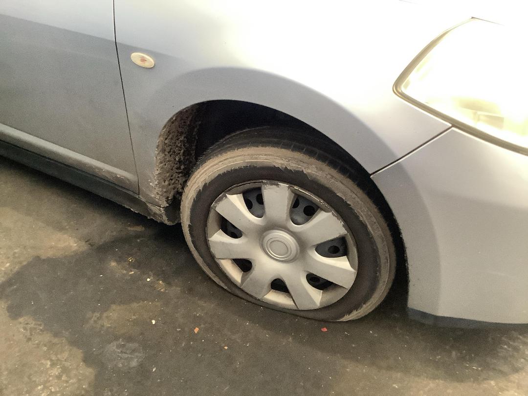 Photo '3' of Nissan Tiida