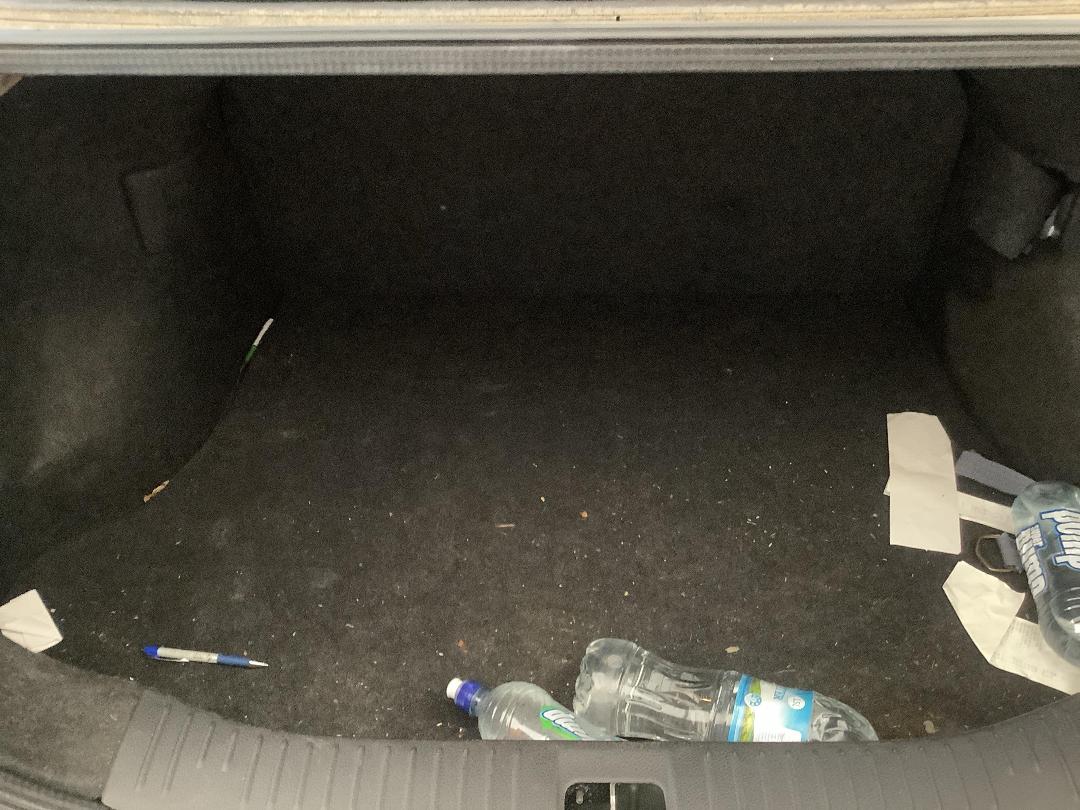 Photo '10' of Nissan Tiida