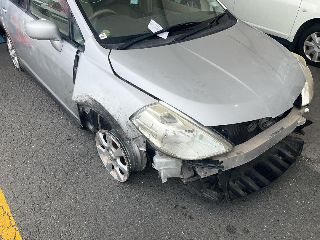 Photo '4' of Nissan Tiida