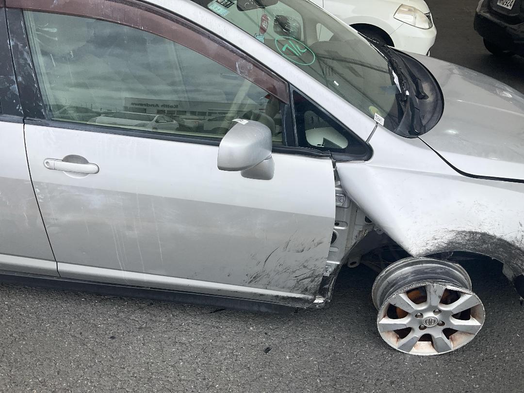 Photo '3' of Nissan Tiida