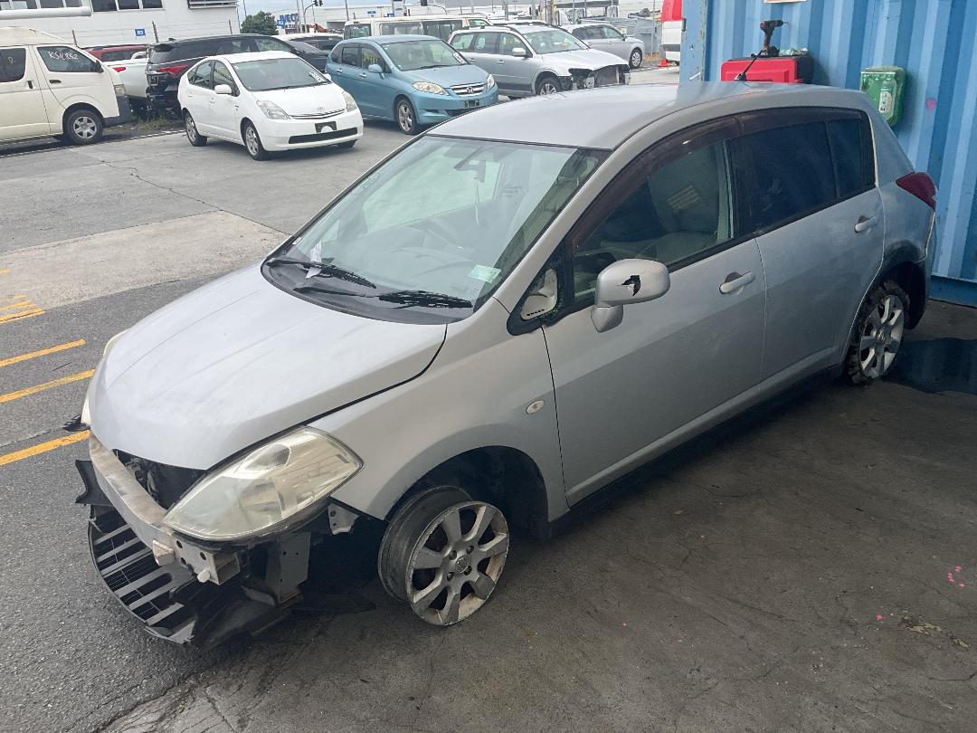 Photo '6' of Nissan Tiida