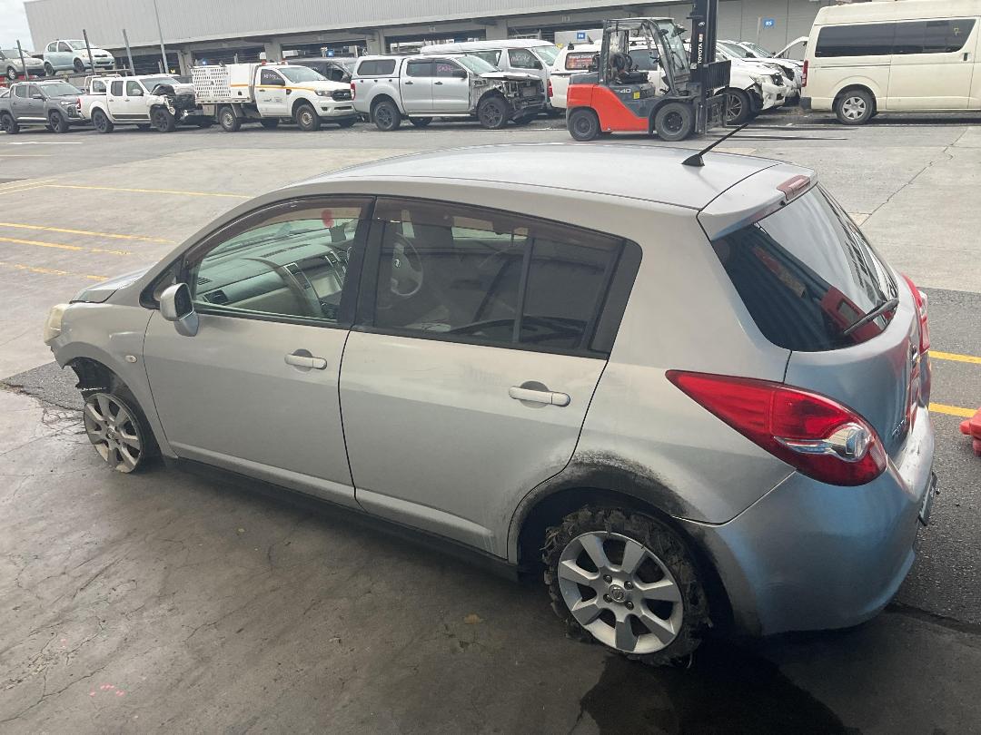 Photo '9' of Nissan Tiida