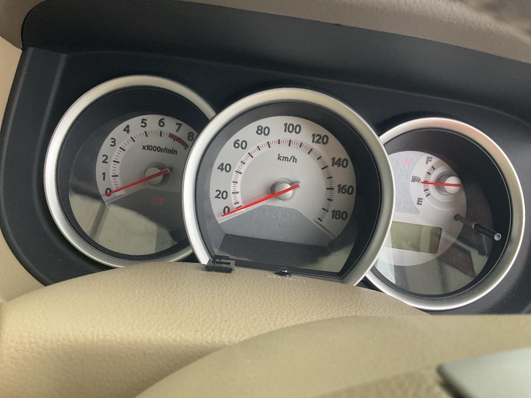 Photo '18' of Nissan Tiida