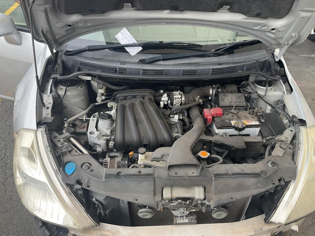 Photo '16' of Nissan Tiida