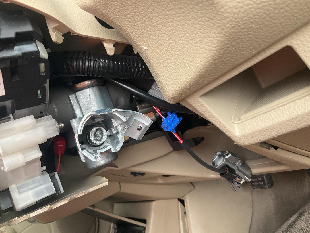 Photo '19' of Nissan Tiida