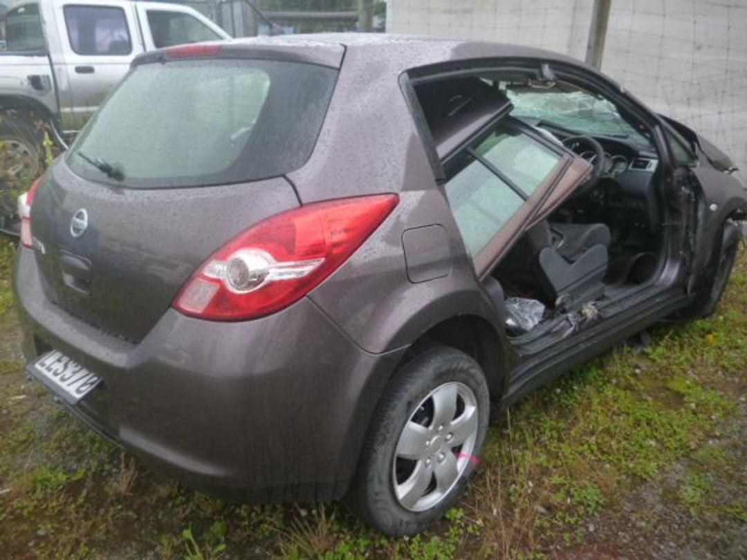 Photo '4' of Nissan Tiida Photo '4' of Nissan Tiida