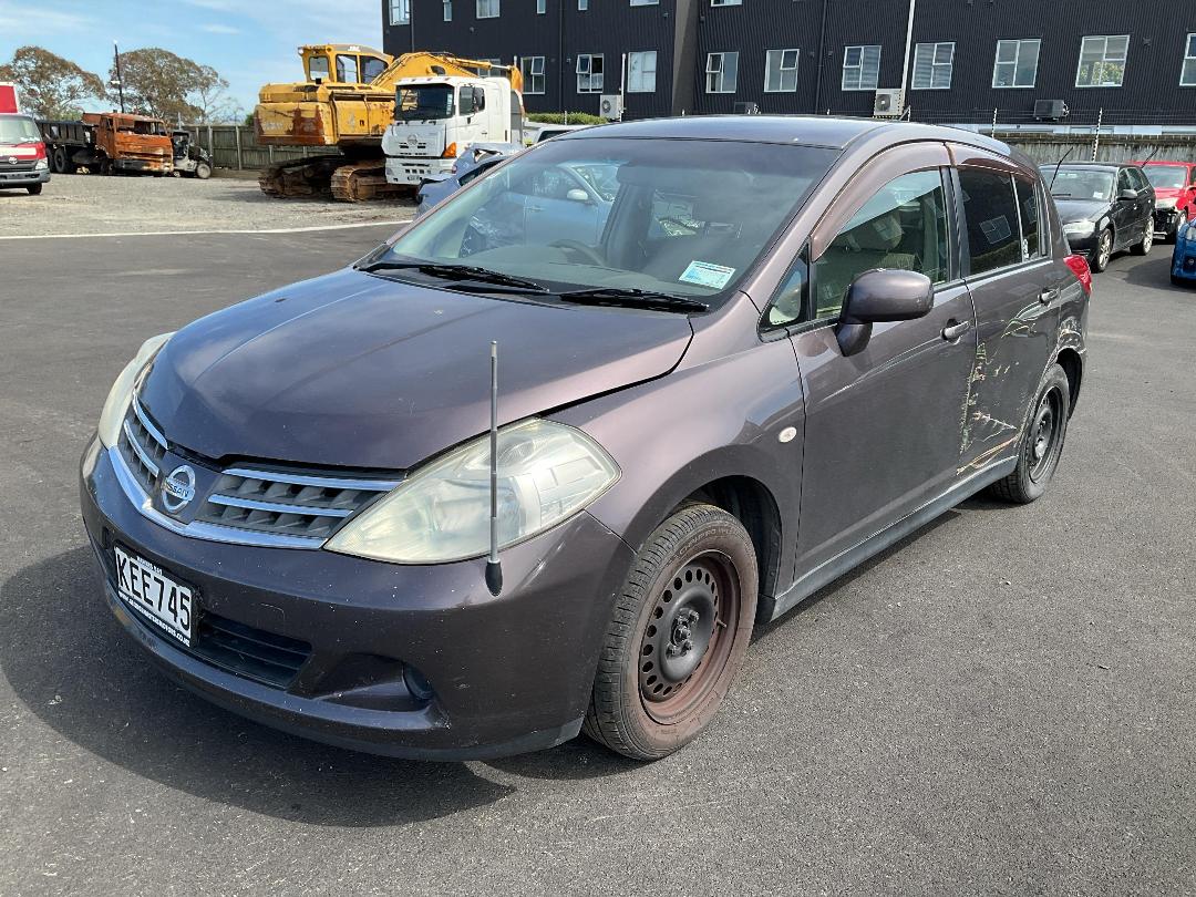 Photo '5' of Nissan Tiida