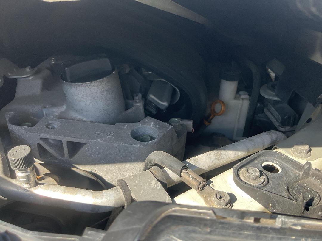 Photo '10' of Nissan Tiida Latio Photo '10' of Nissan Tiida Latio