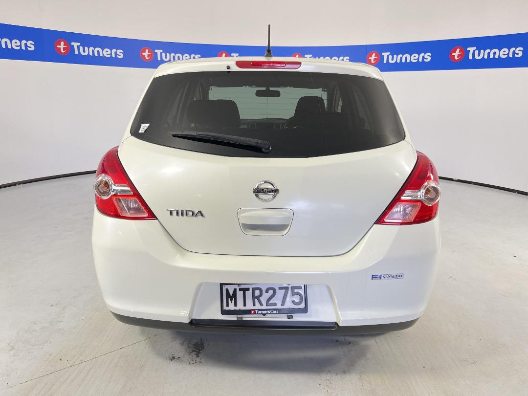 Photo '6' of Nissan Tiida Photo '6' of Nissan Tiida