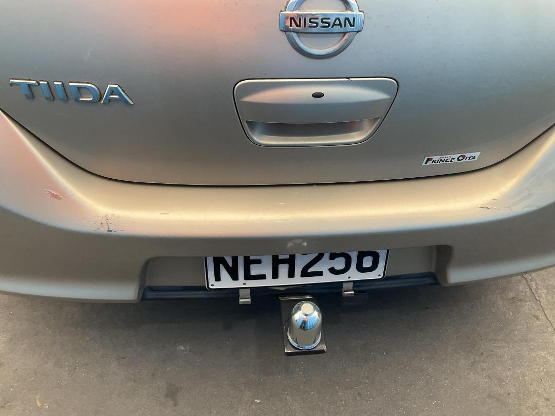 Photo '15' of Nissan Tiida Photo '15' of Nissan Tiida