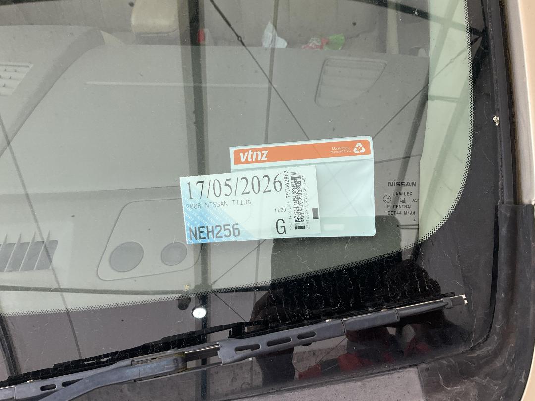 Photo '28' of Nissan Tiida Photo '28' of Nissan Tiida