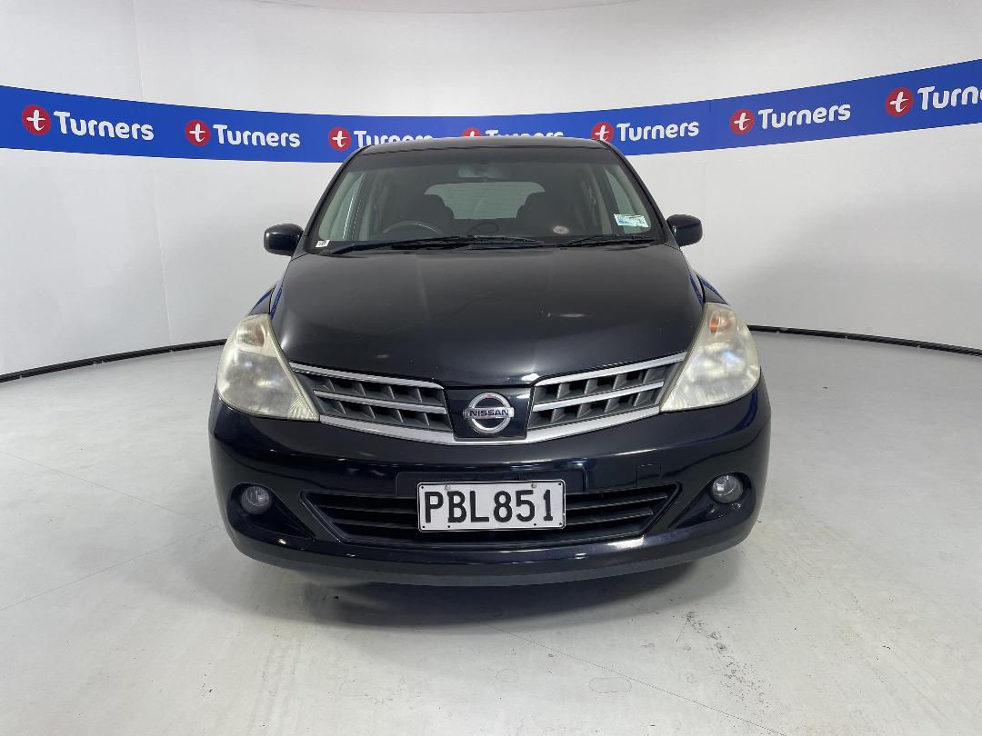 Photo '2' of Nissan Tiida Photo '2' of Nissan Tiida