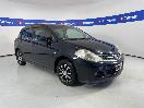 Thumbnail '1' of Nissan Tiida