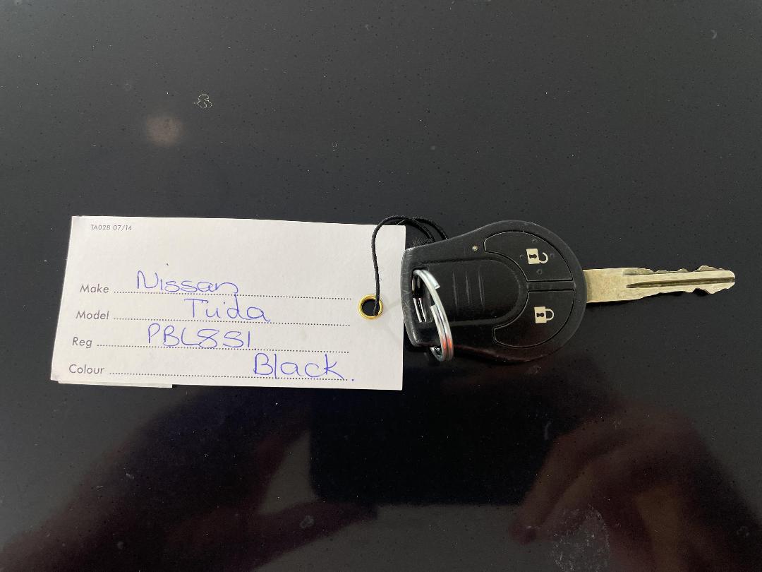 Photo '22' of Nissan Tiida Photo '22' of Nissan Tiida