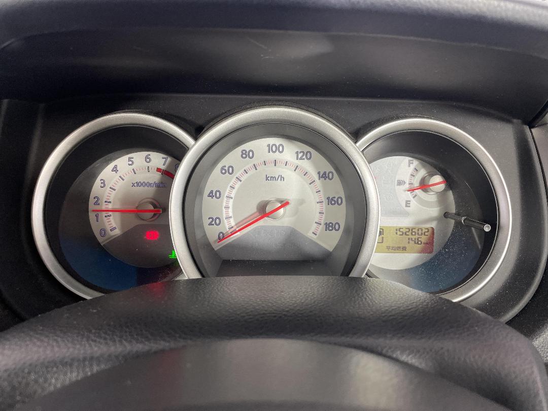 Photo '21' of Nissan Tiida Photo '21' of Nissan Tiida