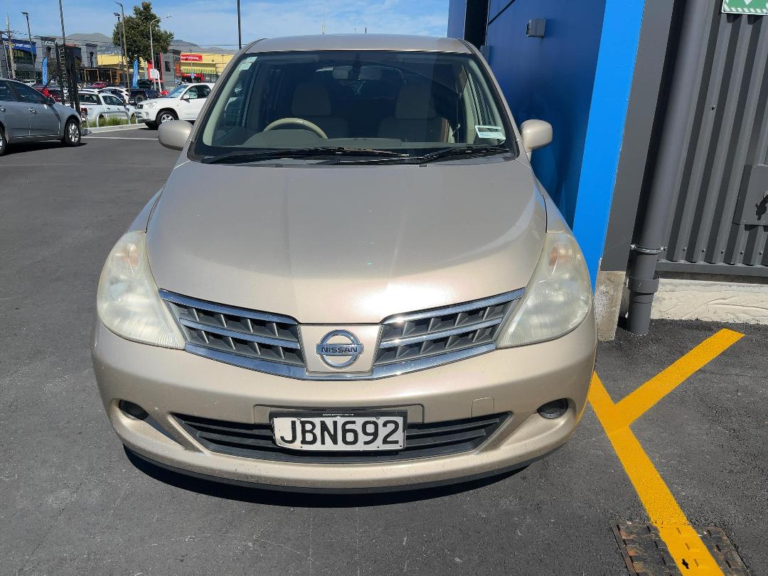 Photo '3' of Nissan Tiida