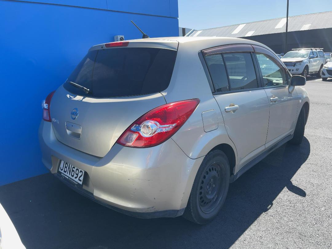 Photo '5' of Nissan Tiida