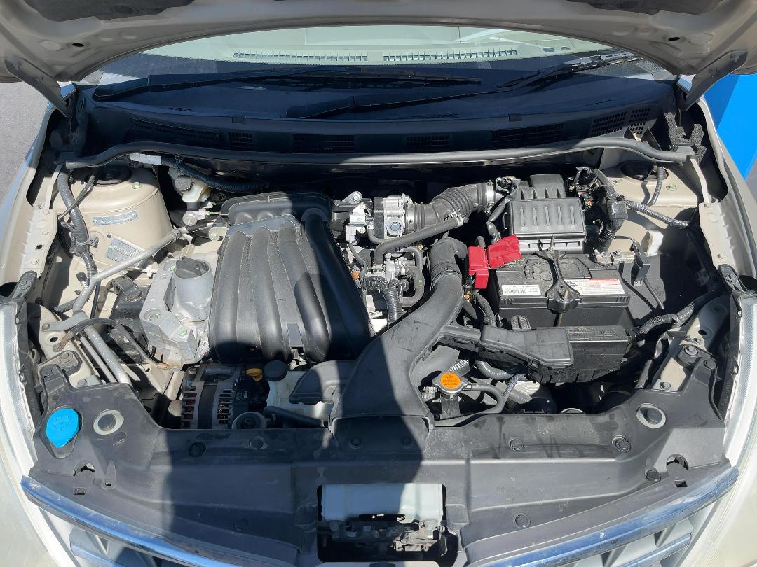 Photo '12' of Nissan Tiida