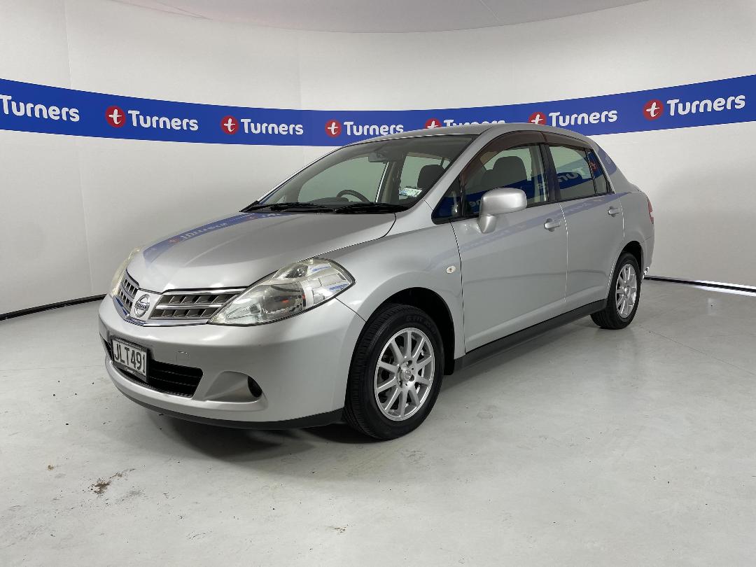 Photo '4' of Nissan Tiida Photo '4' of Nissan Tiida