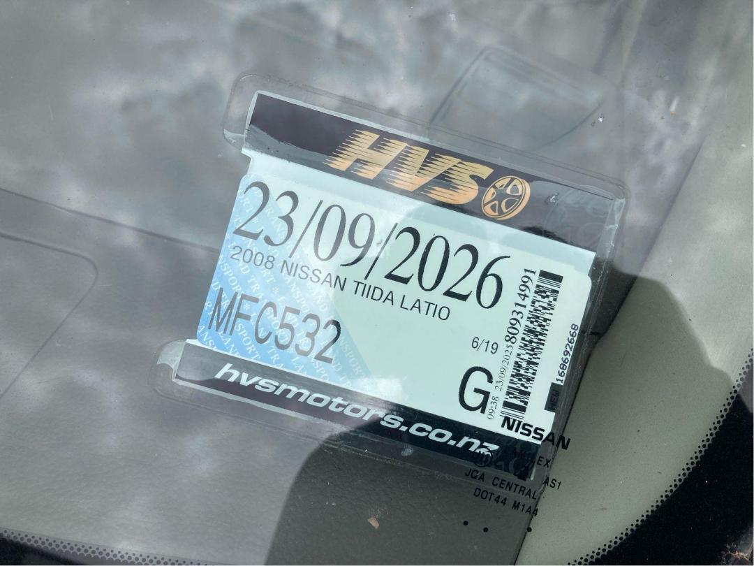 Photo '14' of Nissan Tiida Latio