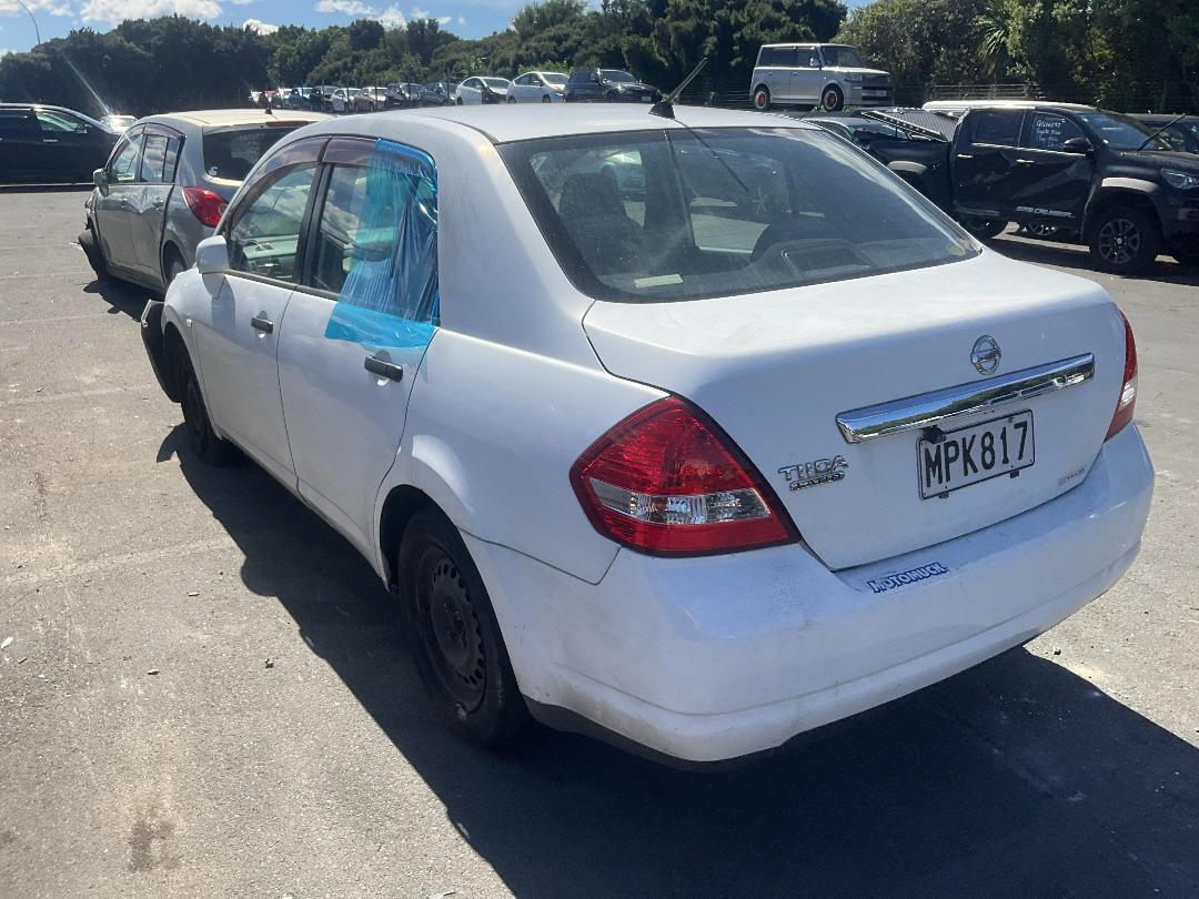 Photo '3' of Nissan Tiida