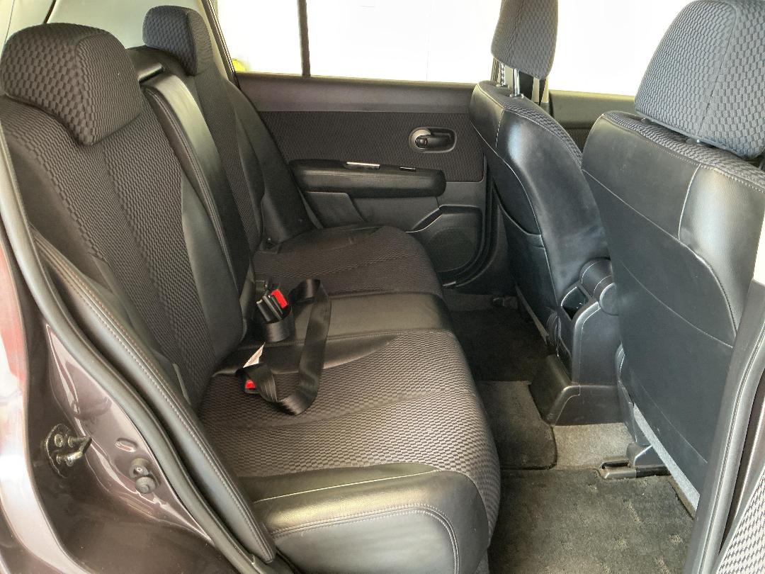 Photo '20' of Nissan Tiida