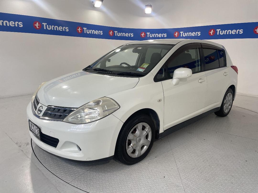 Photo '4' of Nissan Tiida