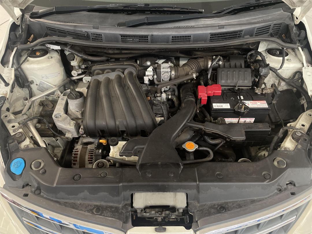 Photo '13' of Nissan Tiida